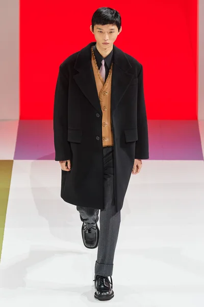 Look 6